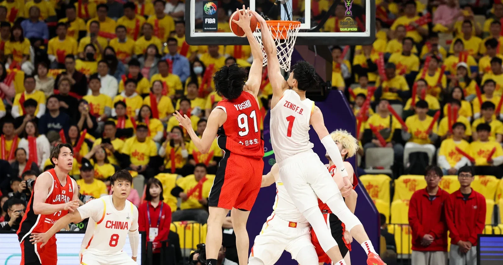 中国队绝杀波兰队，奥恰洛夫点燃赛场