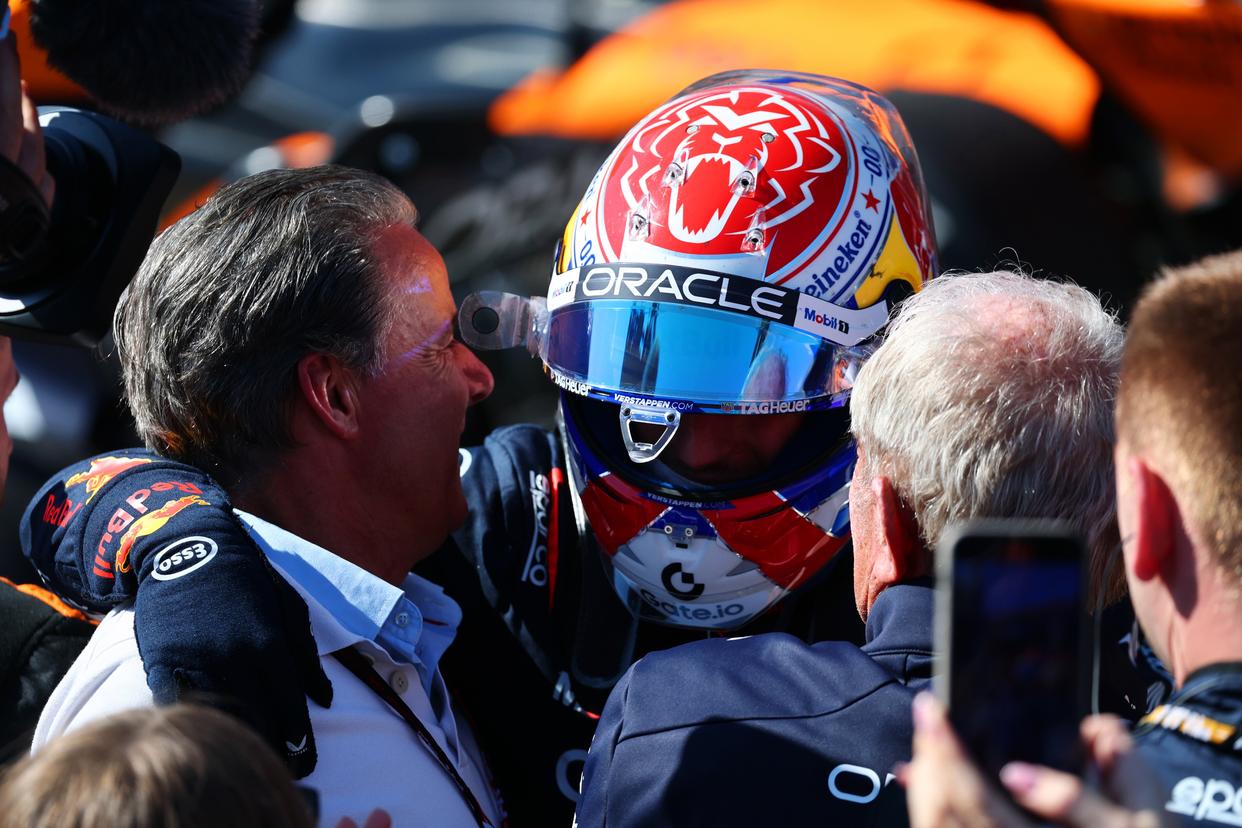 迈凯伦横扫红牛二队，维斯塔潘状态火热