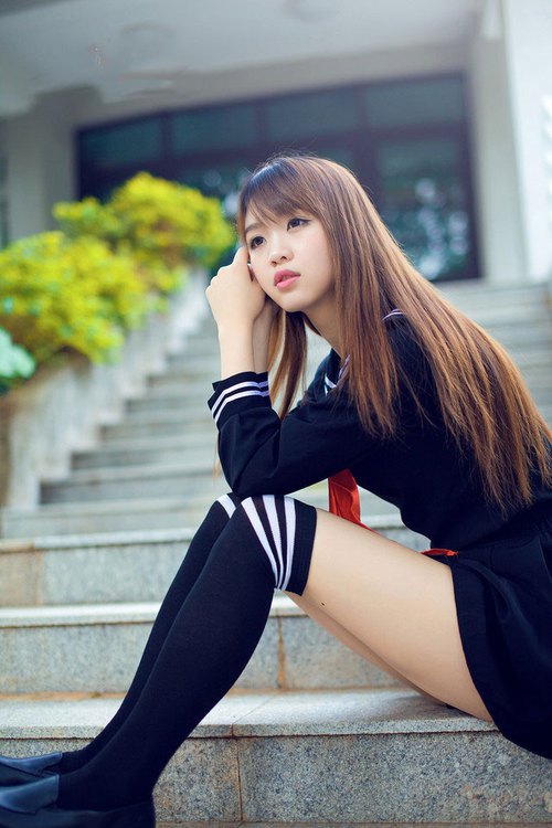 跨国共振，当广东的坚韧遇见欧洲的几何，篮球露出同一张脸