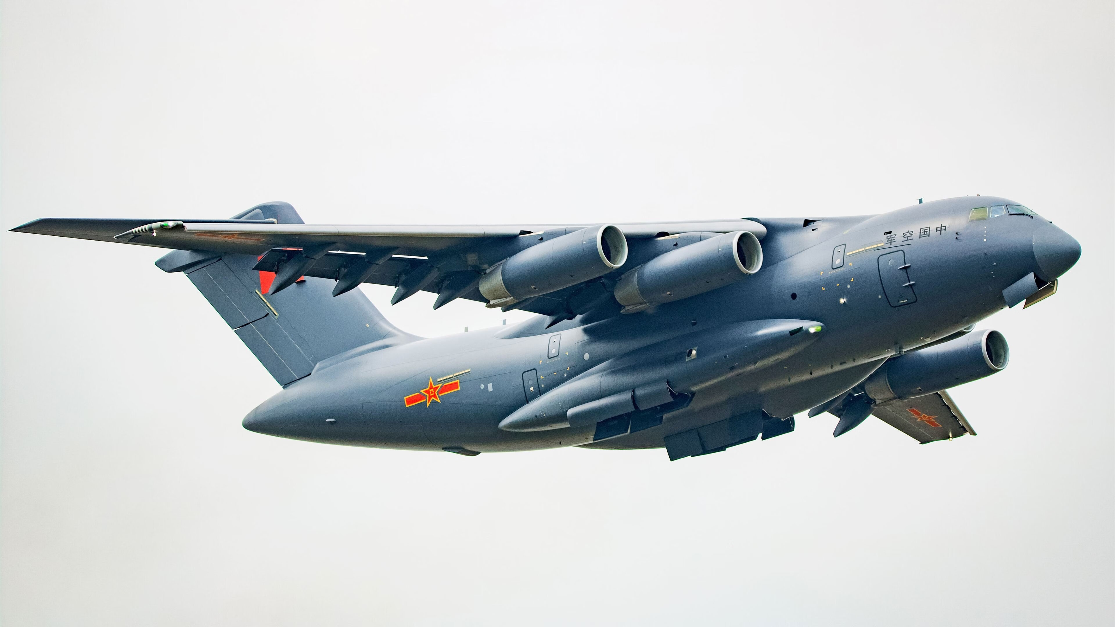 惊天转会缔造新王朝！德里赫特关键发挥助阿森纳横扫勒沃库森